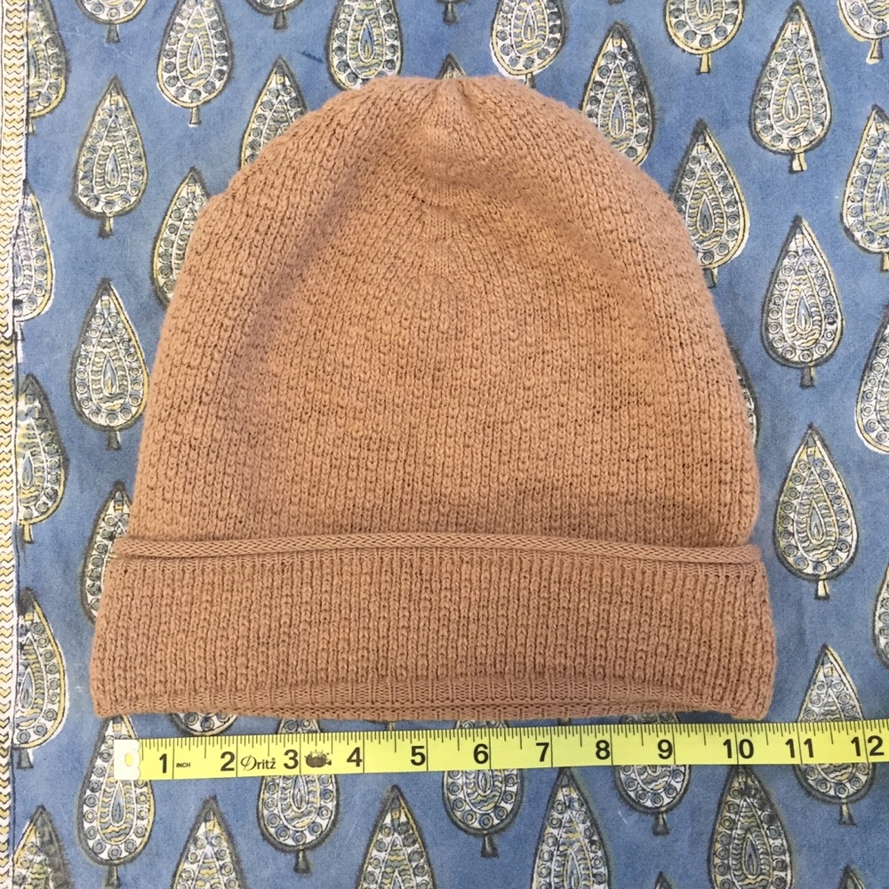 It Is Well L.A. flower stitch camel knit beanie OS